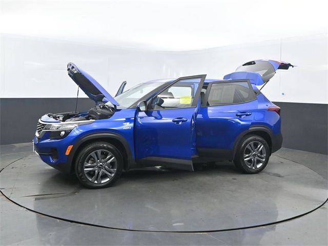 2023 Kia Seltos LX