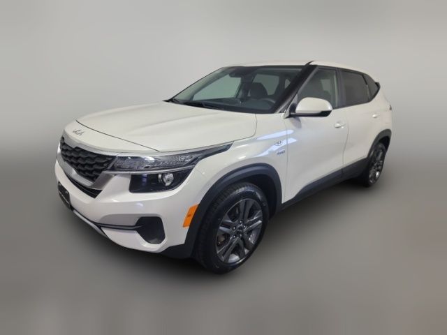 2023 Kia Seltos LX