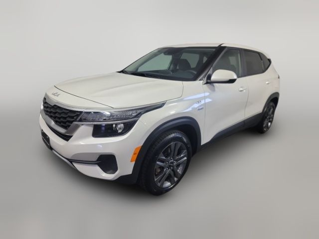 2023 Kia Seltos LX