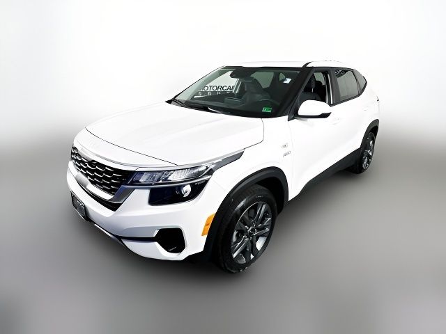 2023 Kia Seltos LX