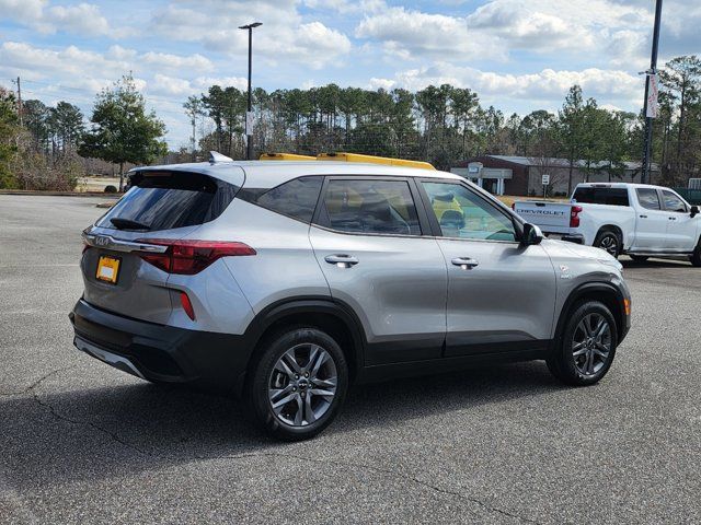 2023 Kia Seltos LX