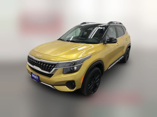 2023 Kia Seltos Nightfall
