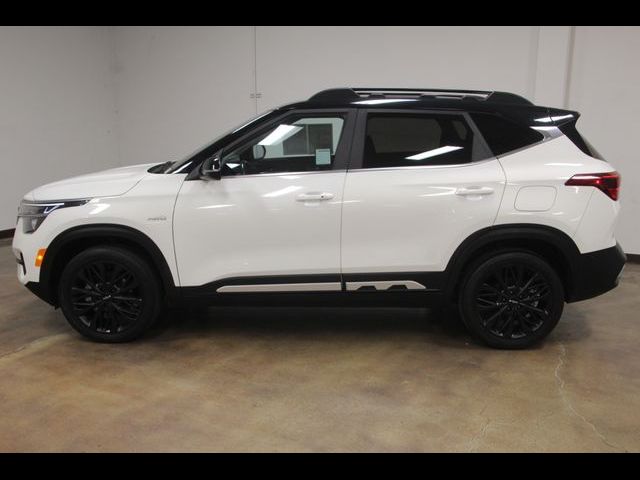 2023 Kia Seltos Nightfall