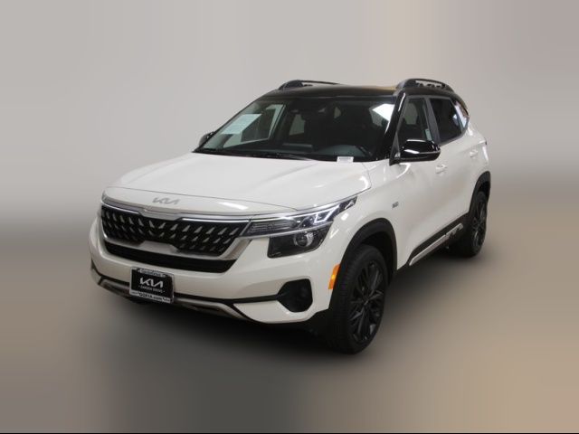 2023 Kia Seltos Nightfall