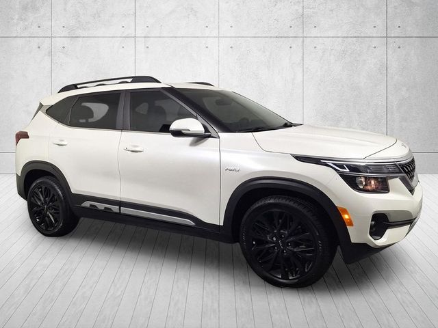 2023 Kia Seltos Nightfall