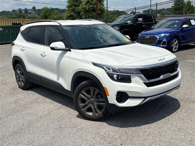 2023 Kia Seltos S