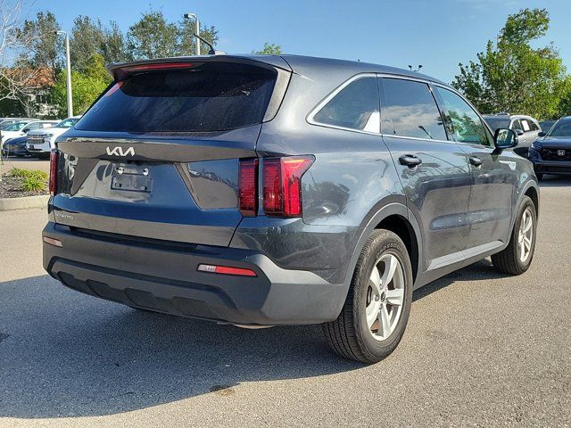 2023 Kia Sorento LX