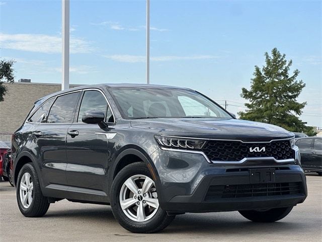 2023 Kia Sorento LX