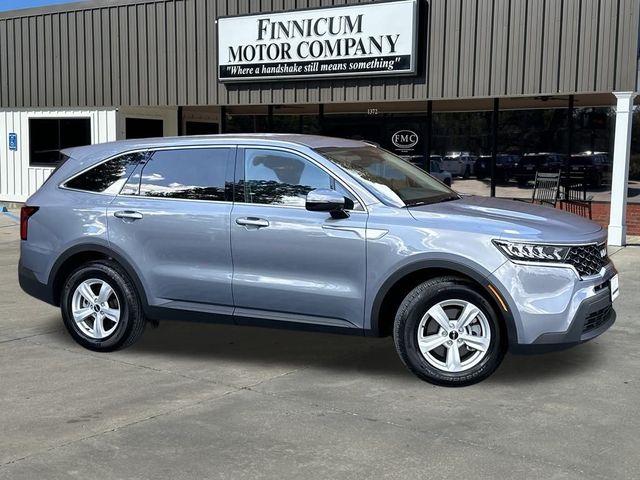 2023 Kia Sorento LX