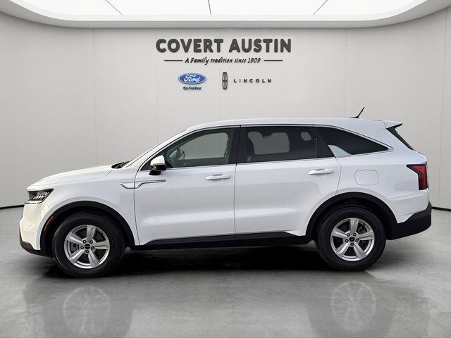 2023 Kia Sorento LX