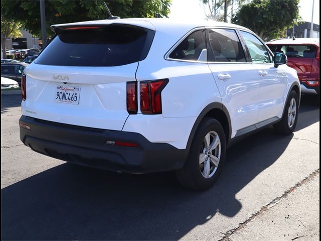 2023 Kia Sorento LX