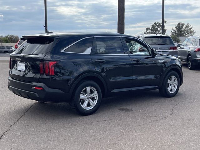 2023 Kia Sorento LX