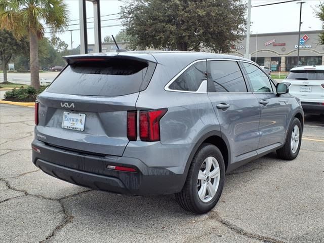 2023 Kia Sorento LX