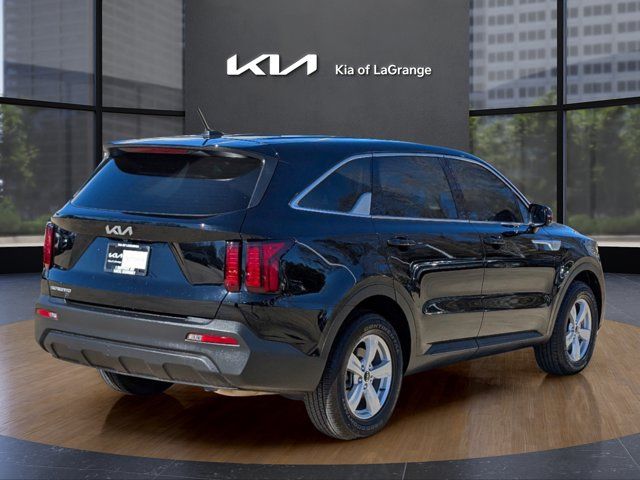 2023 Kia Sorento LX