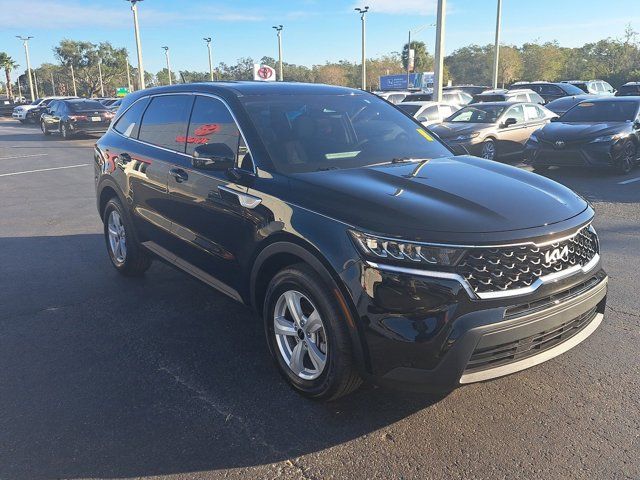 2023 Kia Sorento LX