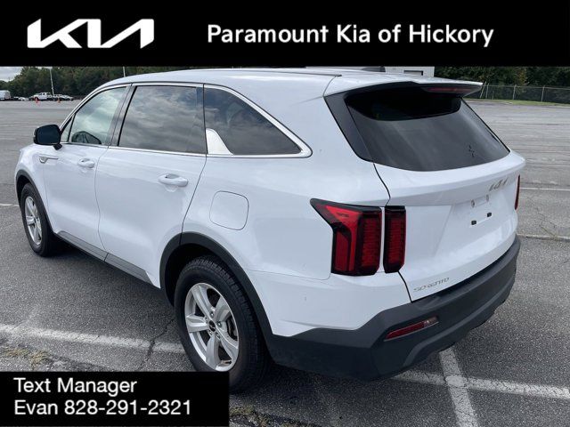 2023 Kia Sorento LX