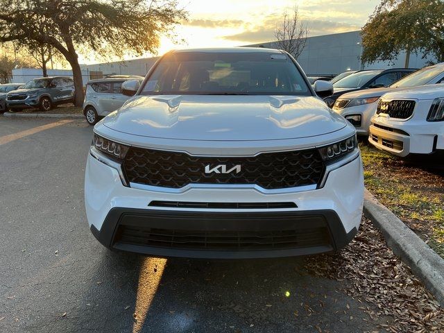 2023 Kia Sorento LX