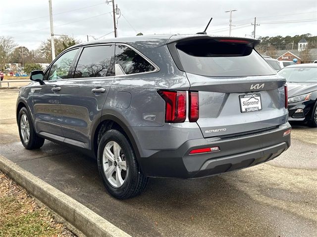 2023 Kia Sorento LX