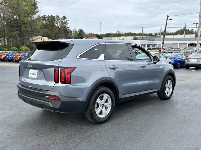 2023 Kia Sorento LX