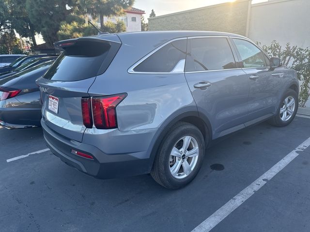 2023 Kia Sorento LX