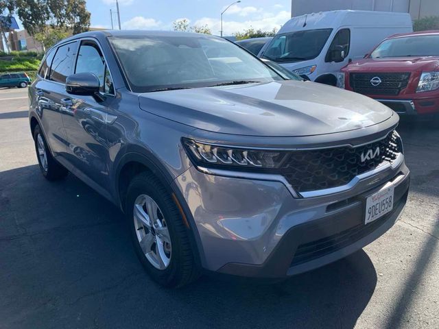 2023 Kia Sorento LX