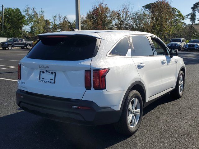 2023 Kia Sorento LX