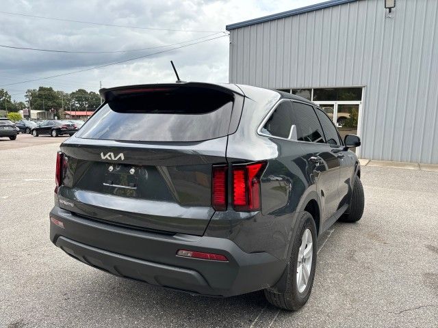 2023 Kia Sorento LX