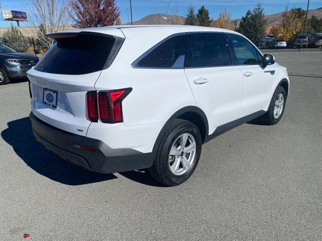 2023 Kia Sorento LX