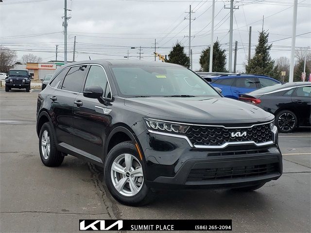 2023 Kia Sorento LX