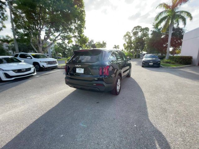 2023 Kia Sorento LX