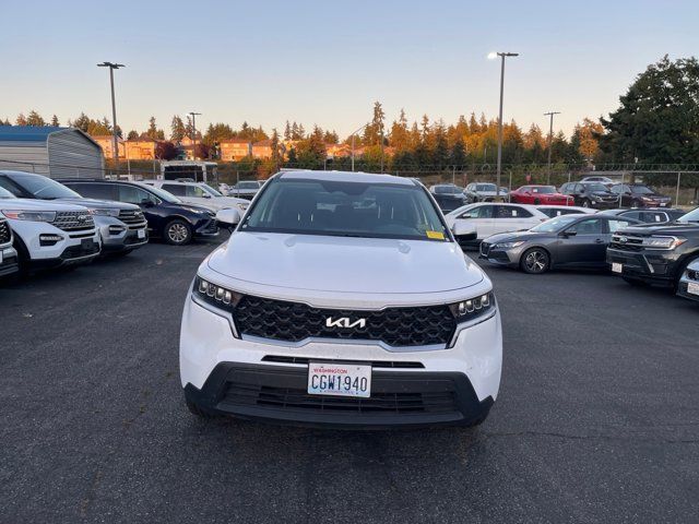 2023 Kia Sorento LX