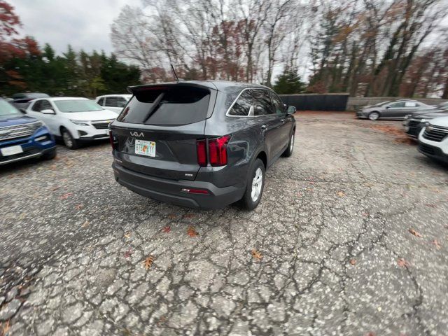 2023 Kia Sorento LX