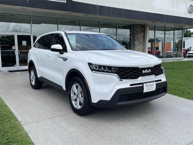 2023 Kia Sorento LX