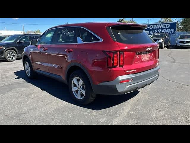 2023 Kia Sorento LX