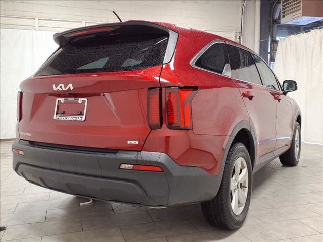 2023 Kia Sorento LX