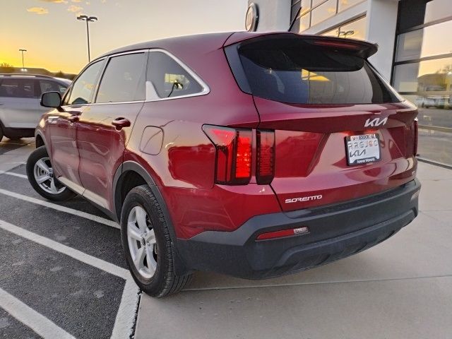 2023 Kia Sorento LX