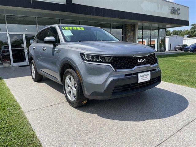 2023 Kia Sorento LX