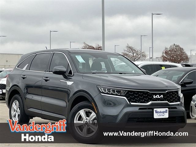 2023 Kia Sorento LX