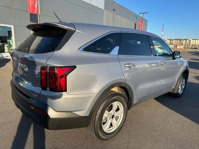 2023 Kia Sorento LX