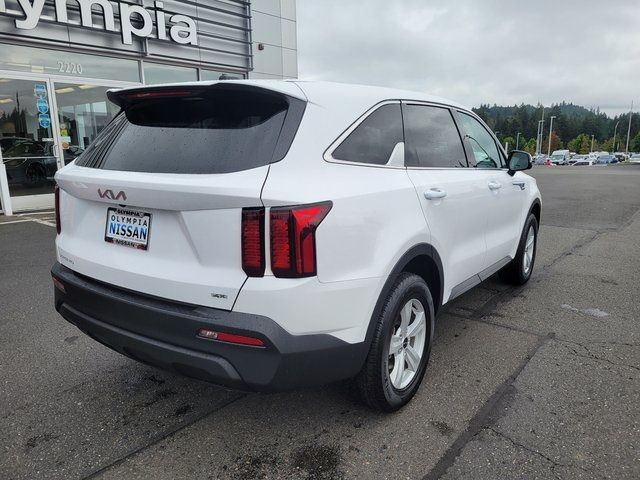 2023 Kia Sorento LX