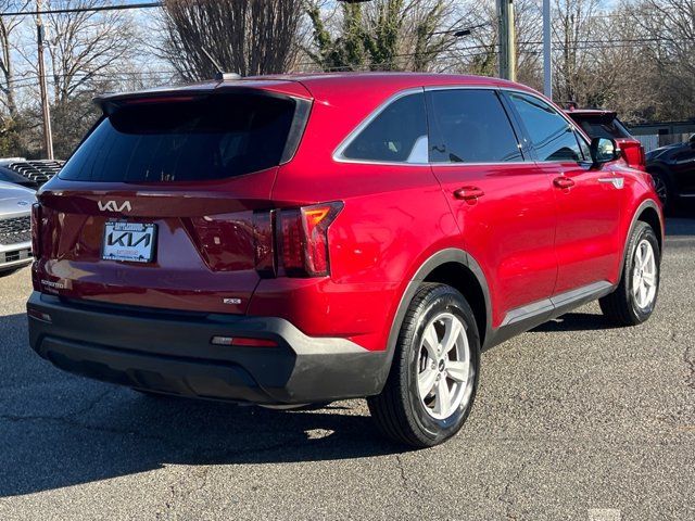 2023 Kia Sorento LX