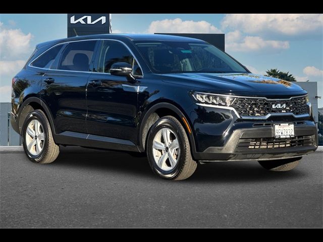 2023 Kia Sorento LX