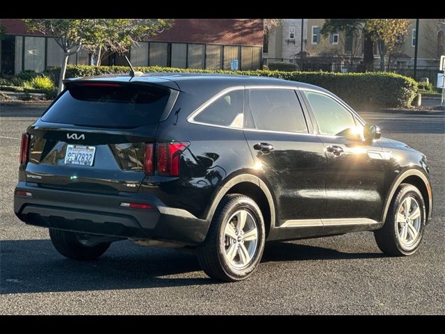 2023 Kia Sorento LX