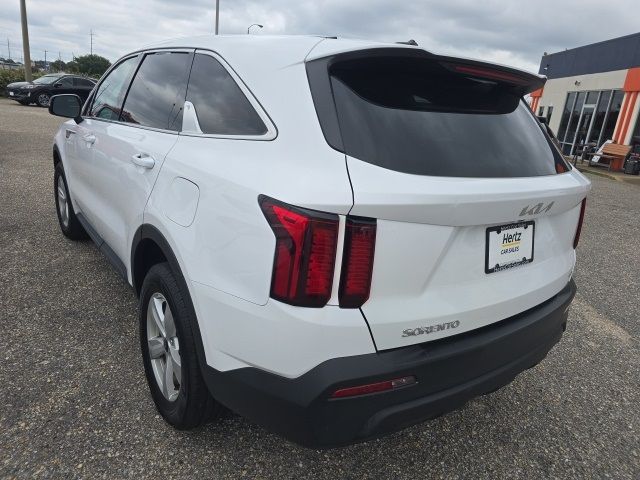 2023 Kia Sorento LX