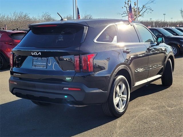 2023 Kia Sorento LX