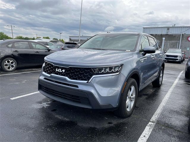 2023 Kia Sorento LX