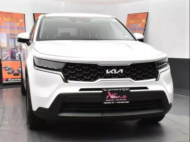 2023 Kia Sorento LX