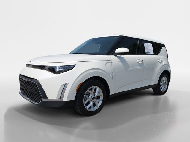 2023 Kia Soul S