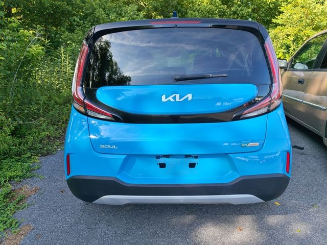 2023 Kia Soul EX