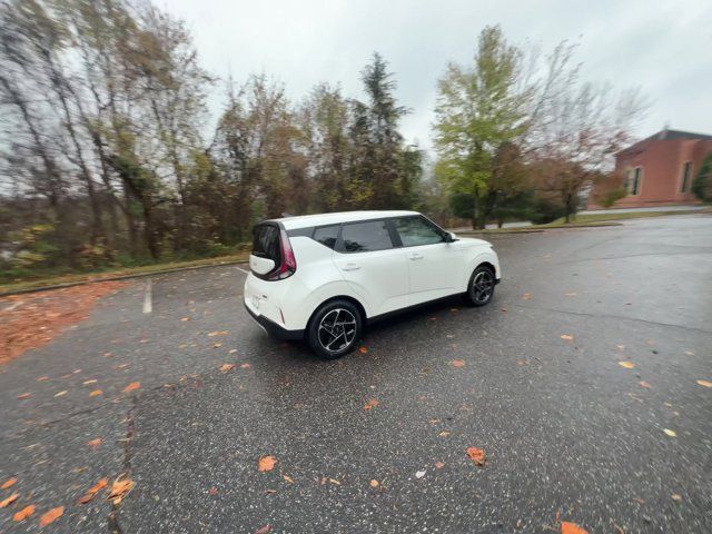 2023 Kia Soul EX